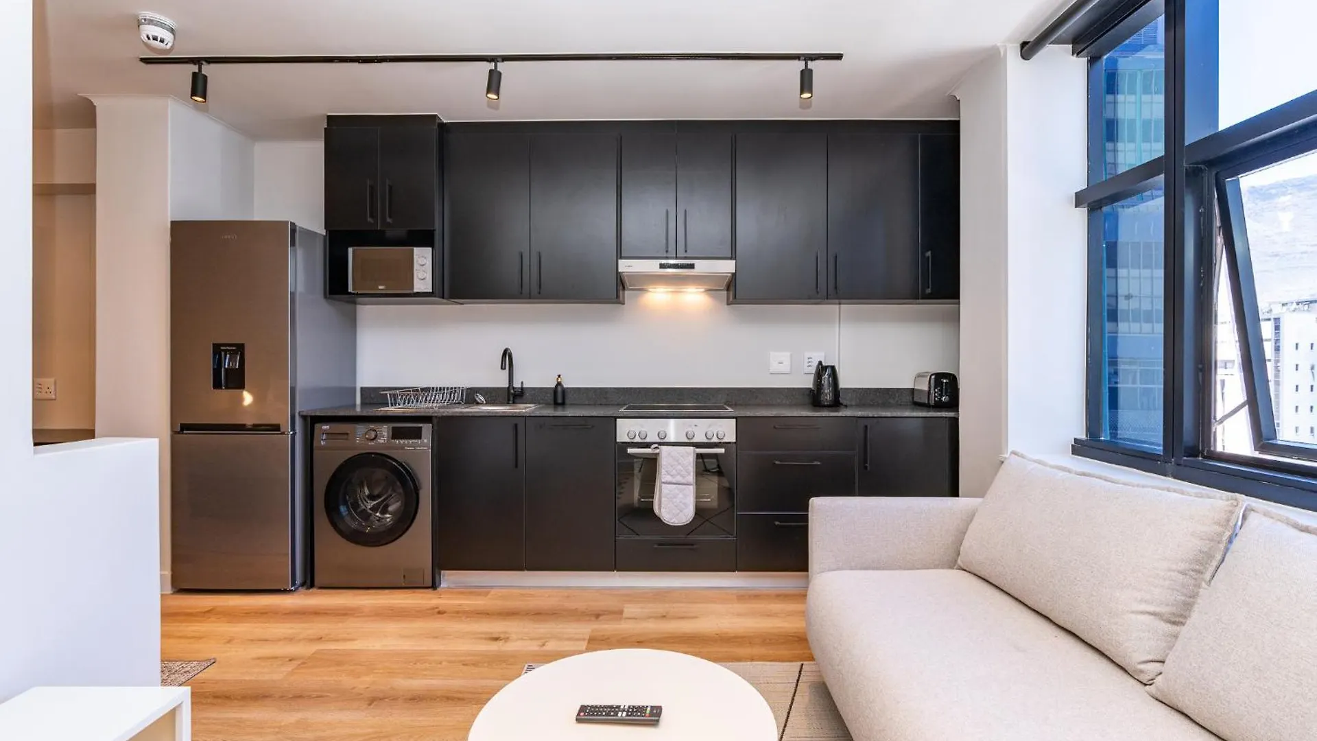 Tokyo Studio Apartments Città del Capo