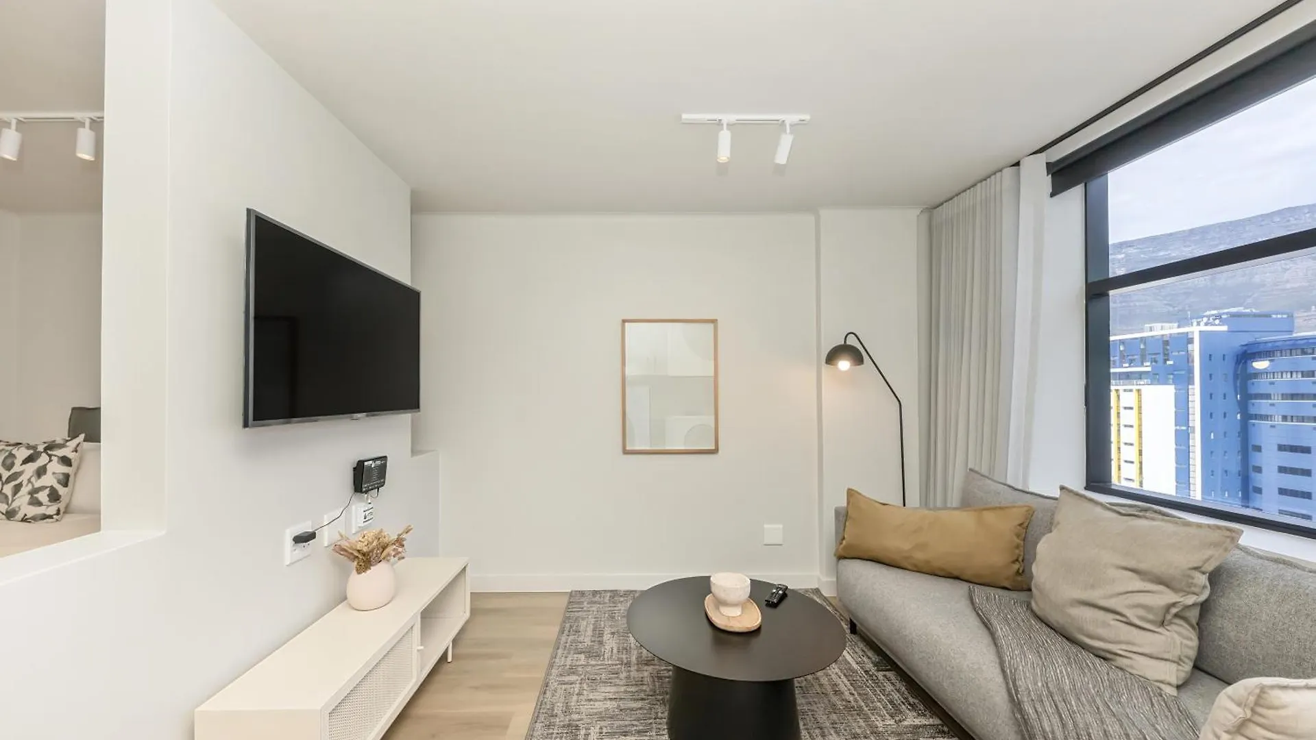 Tokyo Studio Apartments Città del Capo